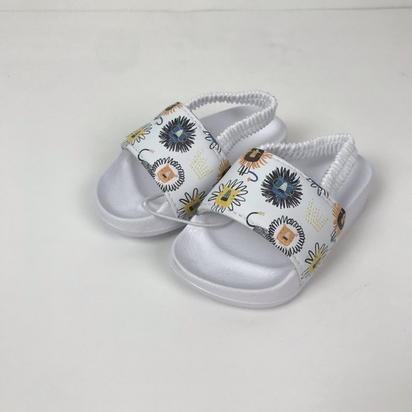 NWOT - Toddler Slide Slip On Slipper In White. Size: 20/21 - Picture 6 of 12